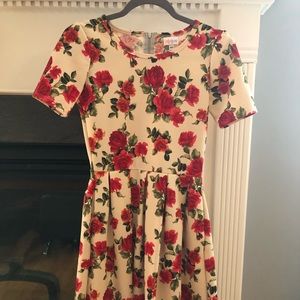 LuLaRoe cap sleeve pocket dress